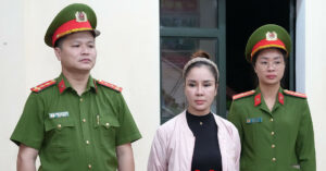 Bat Tam Giam Nu Hieu Truong Va Ke Toan Truong Mam Non O Lao Cai 1903