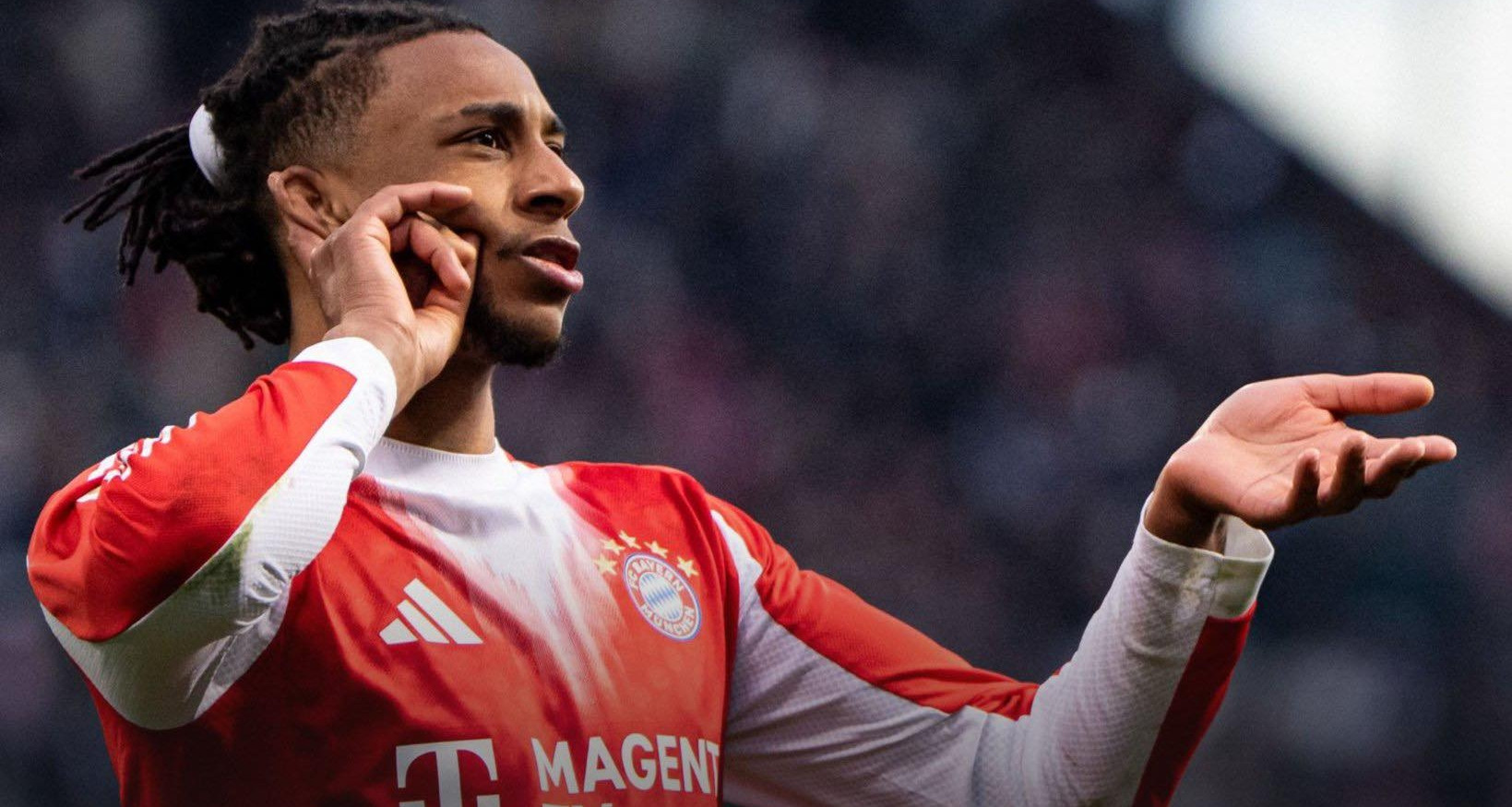 bayern munich xo do ky luc cham mot tay vao dia bac 183