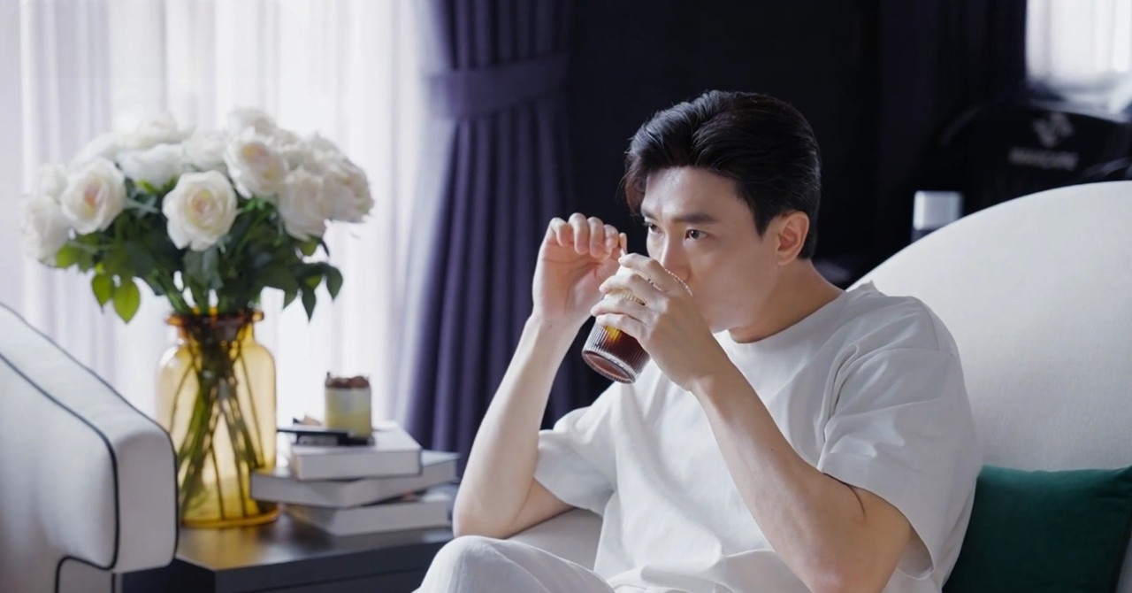 ben trong biet thu 40 ty cua dien vien quoc truong 1132