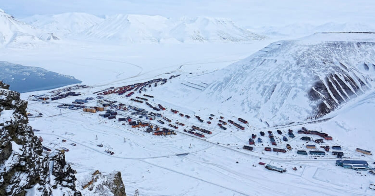 bi an thi tran cam cai chet nguoi hap hoi phai roi di cach 2 1230