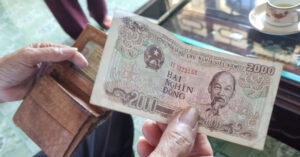 bi phe binh vi cach chi ho tro nguoi dan sau bao o gia lai 4058