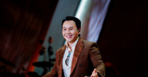 Binz, Bùi Công Nam gây ấn tượng với 25.000 khán giả ở Ninh Bình 1 binz bui cong nam gay an tuong voi 25 217