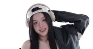 Bo Anh Don Tet Gay Sot Cong Dong Mang Cua Hotgirl Bong Chuyen Kieu Vy 3007