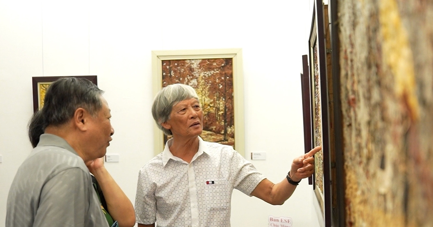 bo co ve dung la kho va hanh trinh 60 nam cua mot hoa si la 793