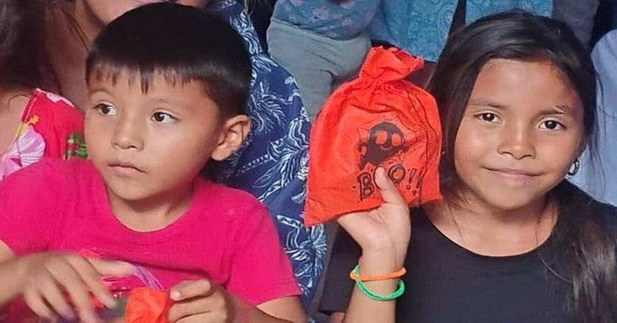 bo me ra ngoai chi 20 phut chi em o nha choi tron tim va cai ket dau long 762