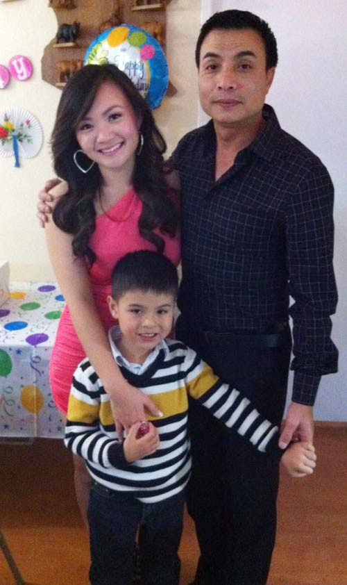 Bo Xuan Mai Con Co Be Be Ban Banh Chung Gio Thu O My Truoc Do Cuoc Song Ra Sao 683