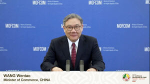 Trung Quốc kêu gọi các thành viên WTO chống chủ nghĩa đơn phương, bảo hộ 2 bo truong thuong mai trung quoc vuong van dao. anh bo thuong mai trung quoc