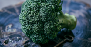 Chế biến bông cải xanh kiểu này có thể làm mất hoạt chất quý 3 bong cai 1776328983004987987039 0 360 1265 2384 crop 1776329080380934396420