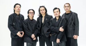 Buc Tuong Ra Mat San Pham Ve Thang Dinh Menh 1227