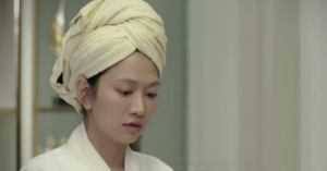 buoc chan vao doi tap 19 minh soc truoc than phan that cua co giao giang 282