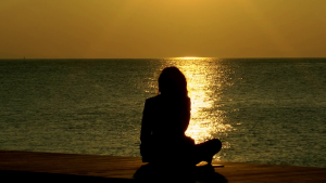 Đôi Khi Yêu Một Người Lại Là Niềm Đau Khôn Nguôi C3979Cac9Cdc40Cf7927E96C90E39681 Anh Mo Ta