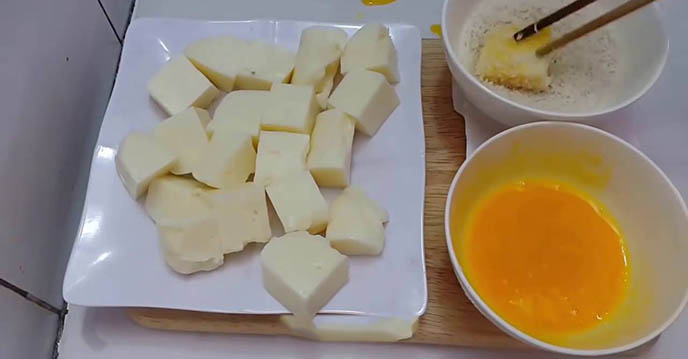 Cách Làm Bánh Sữa Tươi Chiên Tưởng Khó Mà Dễ Không Ngờ 7 Cach Lam Banh Sua Tuoi Chien 7
