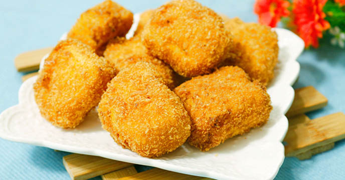 Cách Làm Bánh Sữa Tươi Chiên Tưởng Khó Mà Dễ Không Ngờ 9 Cach Lam Banh Sua Tuoi Chien 9
