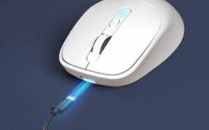 Cach Sac Pin Chuot Khong Day 1