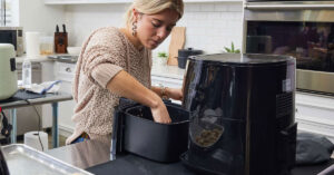 cach su dung noi chien khong dau lan dau