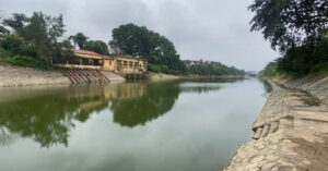 Can Canh Kenh Dan Nuoc Moi Bo Cap Cho Song To Lich Giai Cuu Loat Khu Ngap Ung O Ha Noi 3025