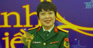 Canh Dieu Vang 2025 Goi Ten Manh Truong Va Thuong Ta Dang Thai Huyen Mua Do 27846Db6140E4B07925D26Cf