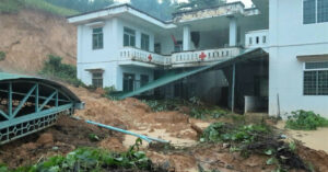 Canh Tuong Kinh Hoang O Quang Ngai Lo Nui Do Ap Dat Da Vao Tram Y Te 820