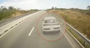 cao toc thieu lan dung khan cap tai xe danh cuoc voi rui ro 1276