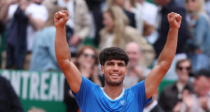 Carlos Alcaraz dạo chơi lấy vé bán kết Monte Carlo 1 carlos alcaraz dao choi lay ve ban ket monte carlo 3363