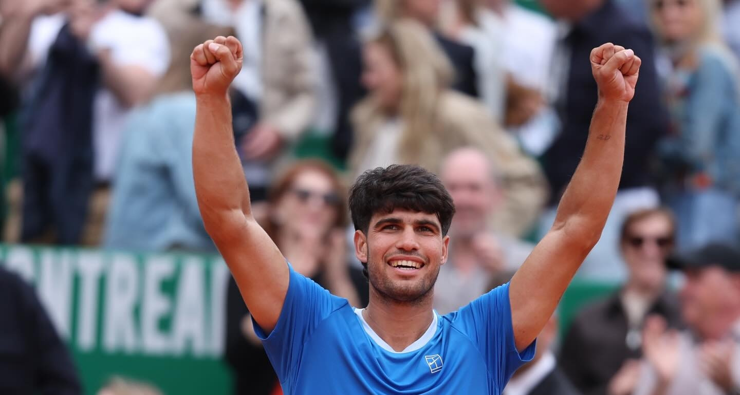 carlos alcaraz dao choi lay ve ban ket monte carlo 3363