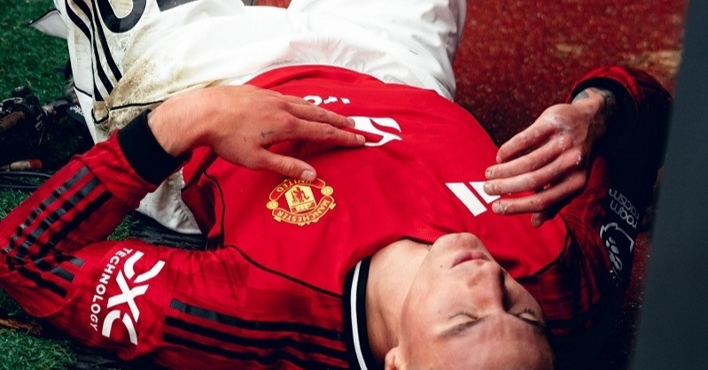 carrick cap nhat chan thuong sesko sau cu va vao bang quang cao 265