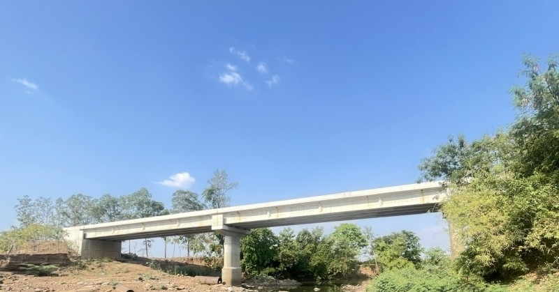 cau tinh hon 100m bong dung dung thi cong nguoi dan lo lang truoc mua mua 437