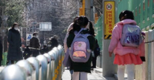 cha me co bang tien si chi gap doi cho hoc them so voi nguoi chi tot nghiep thpt 2397