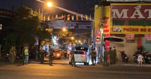 chay quan com chay me cung con gai 9 tuoi tu vong thuong tam 182