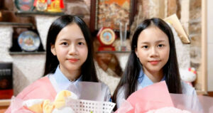 Chi Em Sinh Doi Cung Gianh Giai Hoc Sinh Gioi 1814