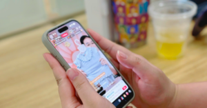 chong doi ly hon vi toi chi thich xem livestream 22c66e29ad7a439db650b8ec2fda9fa9 425