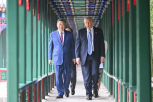 chu tich trung quoc tap can binh va tong thong my donald trump tai trung nam hai anh tan hoa xa 2026