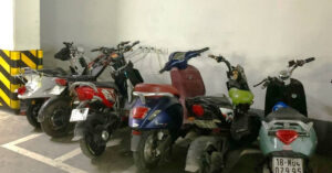 chung cu cu khong bat buoc phai bo tri cho de xe dien va tram sac 2820