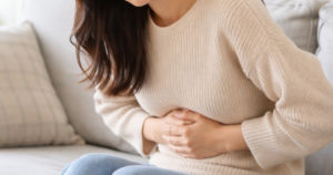 Bác sĩ 24/7: Vì sao tết ăn ít mà vẫn bị đầy hơi, chướng bụng? 2 chuong bung 17712231123411855589508 0 6 598 963 crop 1771223201669177754936