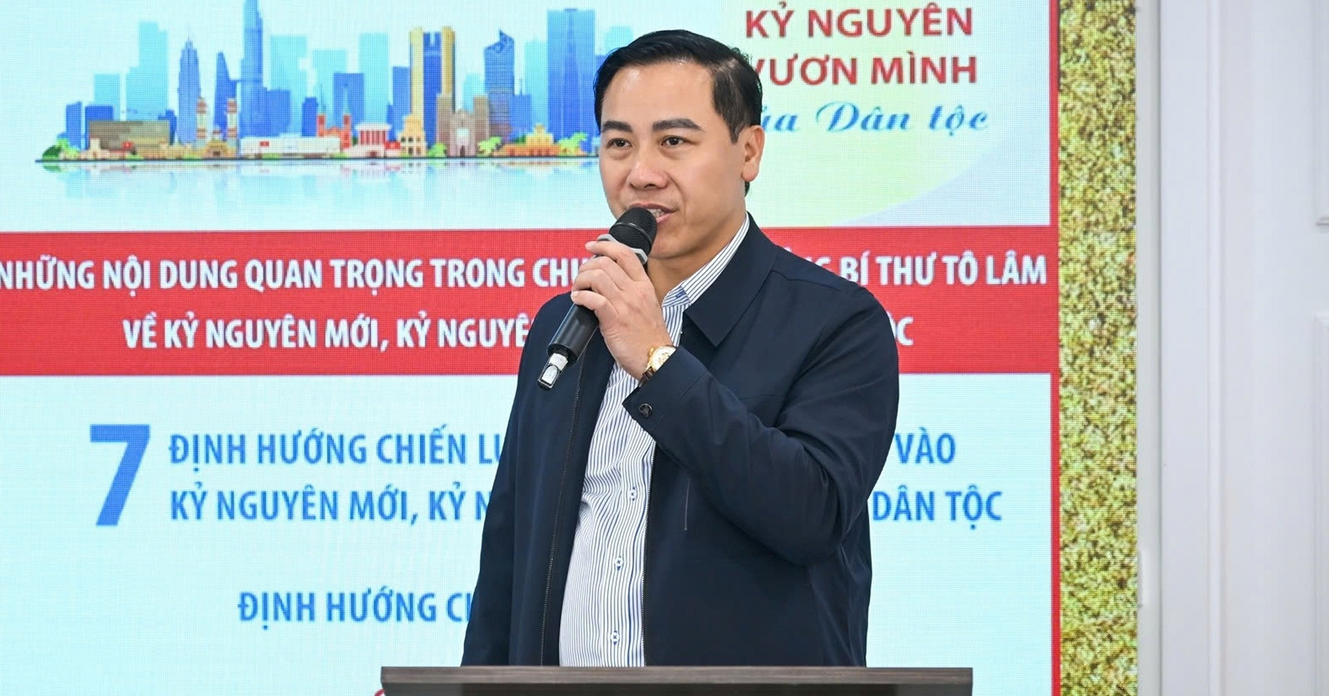 chuyen gia a05 du lieu ca nhan dang la mo vang moi cua toi pham mang 2070