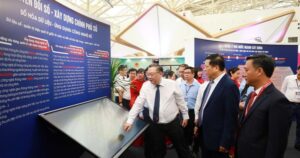 chuyendoiso 17727936112772080851728 37 0 1037 1600 crop 17727936192591689819030