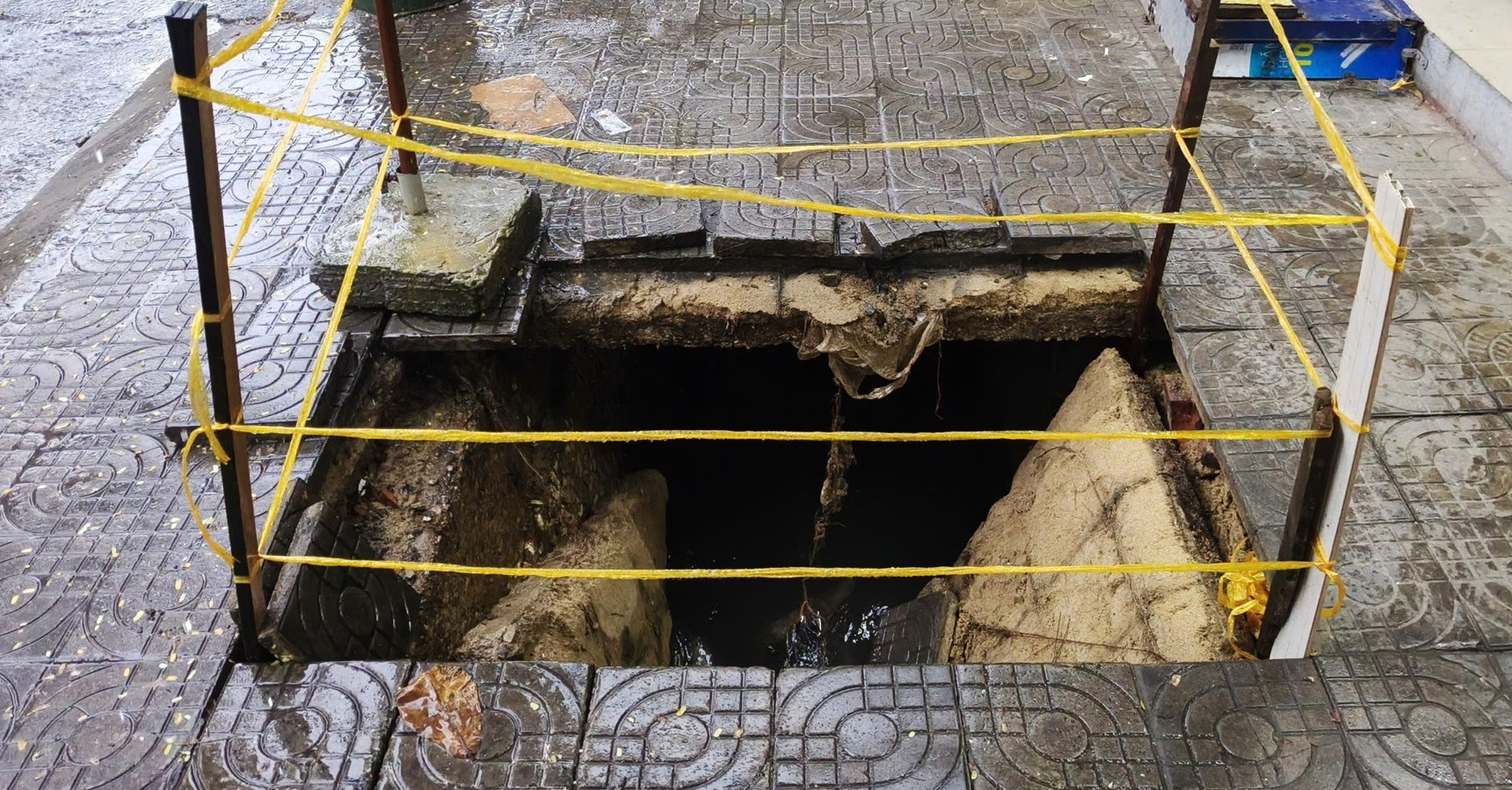 clip via he bat ngo sup truoc cua hang nguoi dan ong thoat nan trong gang tac 2114