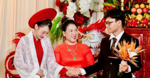 co dau tphcm lam dam cuoi giong me 25 nam truoc nhan qua chu re tich cop 4 nam 1486