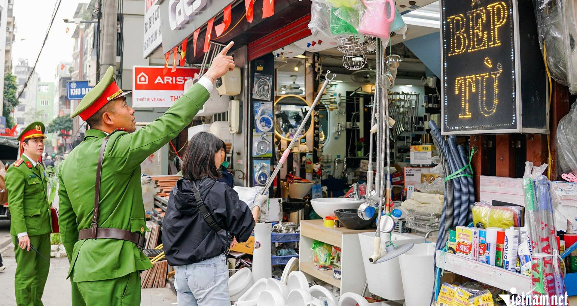 cong an ha noi thi diem uav giam sat trat tu do thi 3254