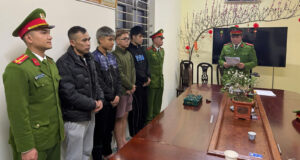 cong an hung yen bat tam giam le thanh long duong duc viet 1574