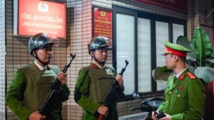 Cong An Phuong Lang Tuan Tra Xuyen Dem Quyet Tam Thuc Hien Thang Loi Phuong An Bao Ve Dai Hoi Xiv Cu