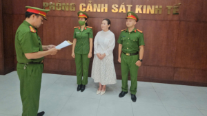 Công an TPHCM bắt doanh nhân Nguyễn Ngọc Tiền 1 cong an tphcm bat nu doanh nhan 1604