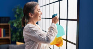 Cu Ba U80 Lam Nhung Viec Thach Thuc Dinh Kien Tuoi Gia Khong Co Nghia La Dung Lai 318059B084D4457083