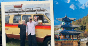 cu ong 90 tuoi lai xe van dua vo 86 tuoi rong ruoi khap noi suot 20 nam 1007