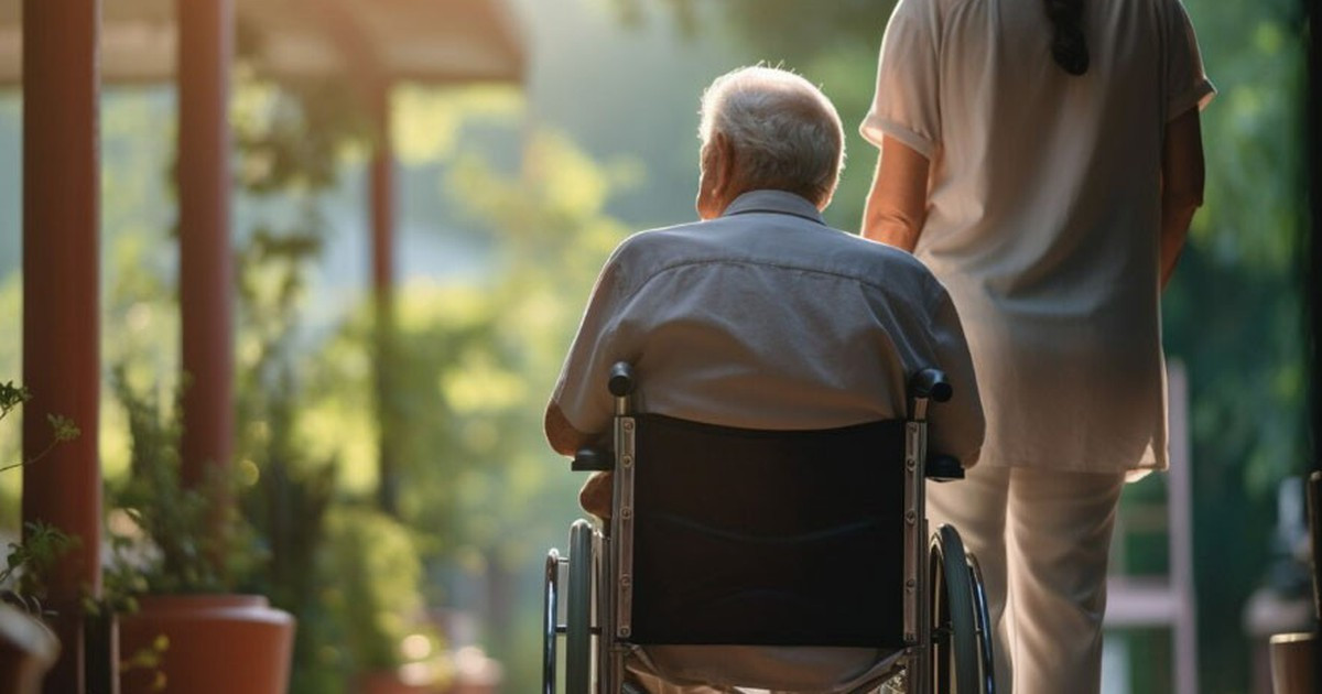 Cu Ong Bat Khoc Trong Vien Duong Lao Mot Quyet Dinh Vi Con Khien Tuoi Gia Co Don 0918D2604Af448Afa3F