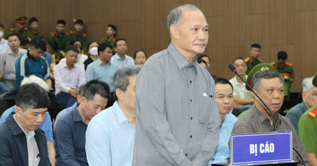 cuu thu truong hoang van thang khai nhan nhan tien doanh nghiep ton hai danh du 2435