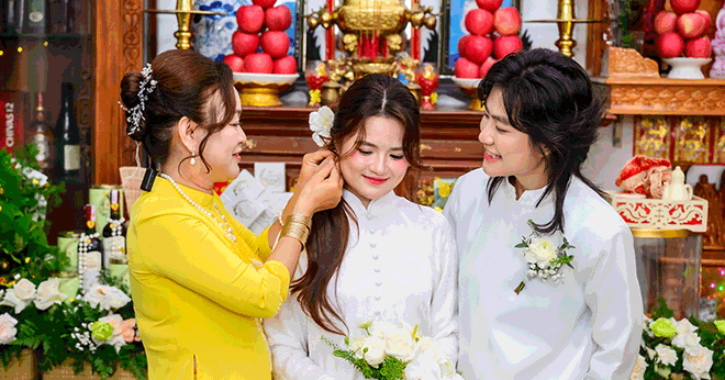 dam cuoi khong chu re o tphcm me co dau noi loi xuc dong 3360