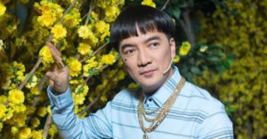 dam vinh hung deo day vang khanh van khoc vi duoc chong hon 17 tuoi cung chieu 2262