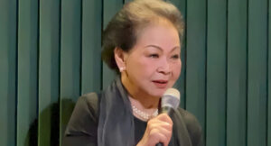 Danh ca Khánh Ly: 'Ai cũng sợ chết, nhưng sợ thì nó cũng đến' 1 danh ca khanh ly ai cung so chet nhung so thi no cung den 2770