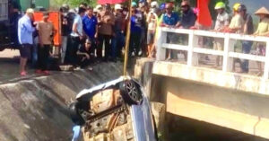 danh tinh hai nan nhan tu vong duoc phat hien cung o to duoi kenh o gia lai 1763